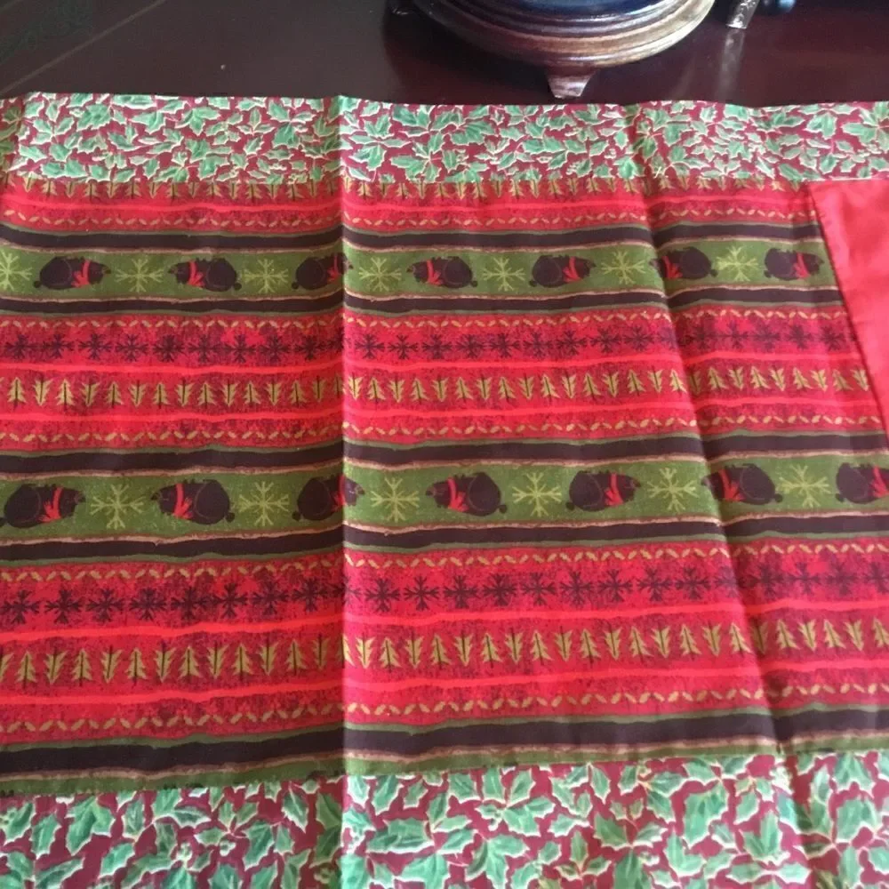 Handmade Holiday Runner NWOT